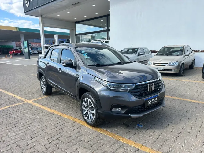 Fiat Strada Volcano 1.3 Flex 8V CD 2024