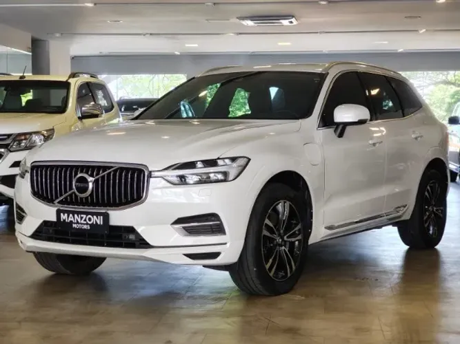 Volvo XC-60 XC 60 T-8 Híbrido Momentum 2.0 5P 2021