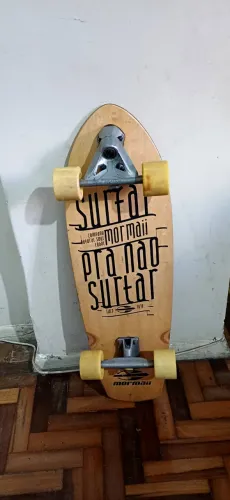 Skate Mormaii simulador de surf