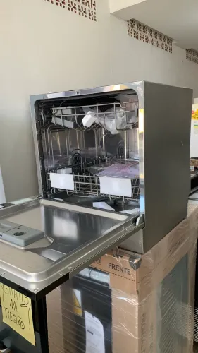 MÁQUINA DE LAVAR LOUÇA 8 FUNÇÕES DE LAVAGEM - MOSTRUÁRIO