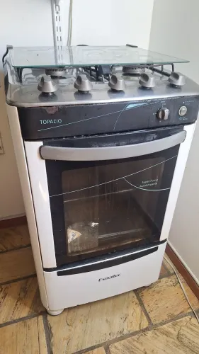 VENDO FOGÃO 4 BOCAS ESMALTEC