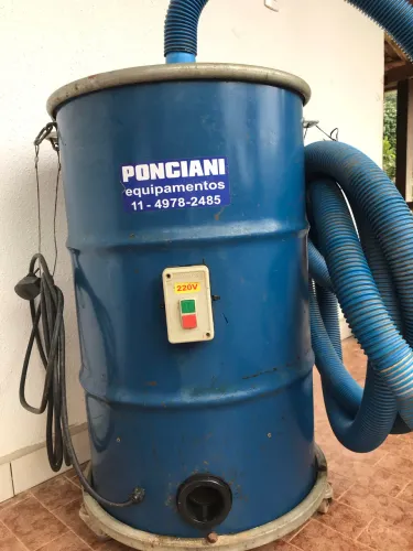 Aspirador de pó industrial