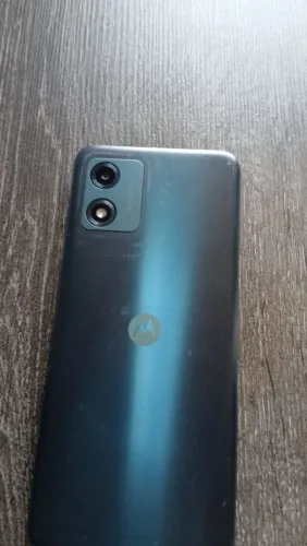 Vendo Moto E13 em bom estado, 64GB