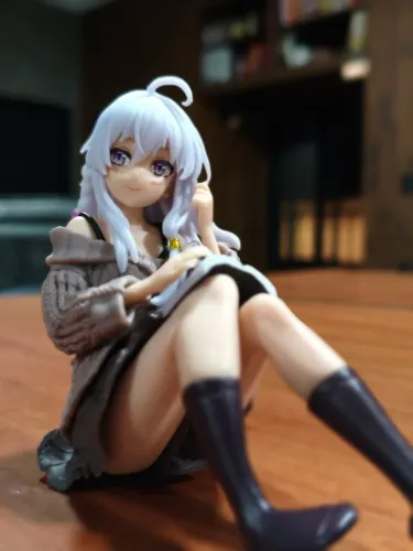 Figura da Eliana de Majo no Tabita