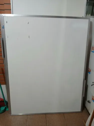 Quadro branco escolar 1,50 x 1,20 m