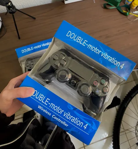 Controle de ps4 novo