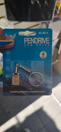 Pen drive 4GB