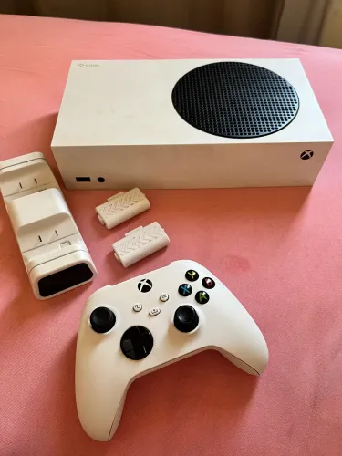 Vendo Xbox Series S 512gb