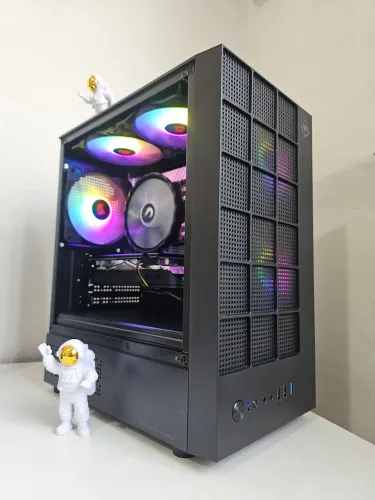 PC Gamer Xeon ultra!!! Xeon 2680 V3 + 32GB DDR4 + 1TB NGFF + RX580!!!