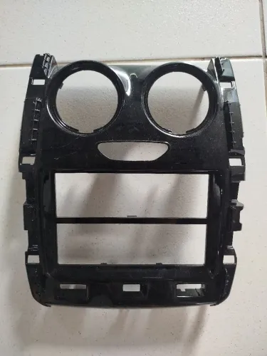 Moldura da Duster oroch 