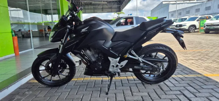 CB 300F TWISTER