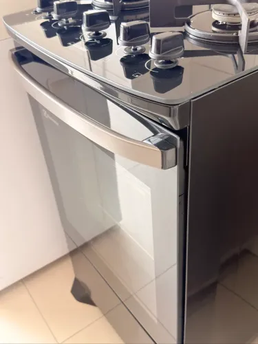 Fogão semi novo