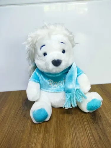 Ursinho Pooh Puff Natalino Disney Trazido Do Japão Pelucia 18 Cm Branco