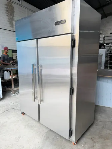 Mini câmara inox para conservação de alimentos SS