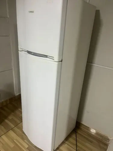 Geladeira Frost Free