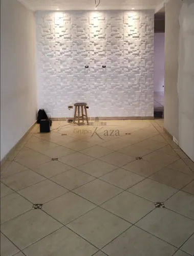 Oportunidade - Casa - Conjunto Residencial Trinta e Um de Março - 3 Dormitórios - 97m² - E