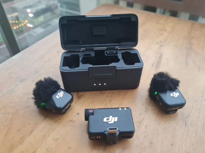 Microfone lapela - DJI Mic Mini ? 2 transmissores + receptor