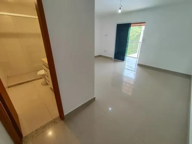 Casa com 3 quartos sendo 1 suíte, 2 vagas, área gourmet, Jd Guanabara - Macaé - RJ.