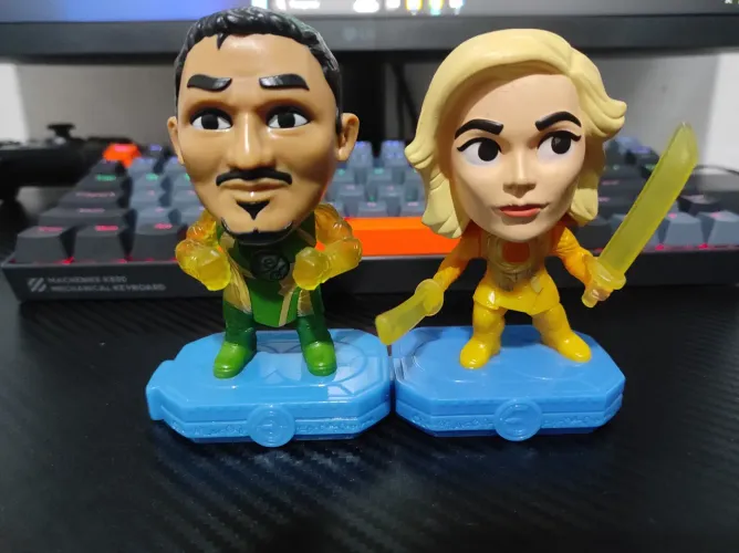 Marvel Eternos Macdonalds Athena e Gilgamesh