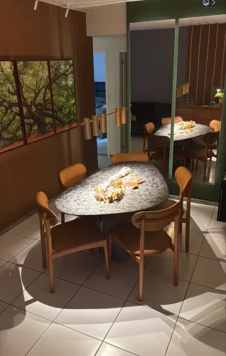 Tampo de mesa granito exótico 