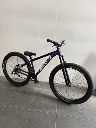Vendo bicicleta absolut Nero 5
