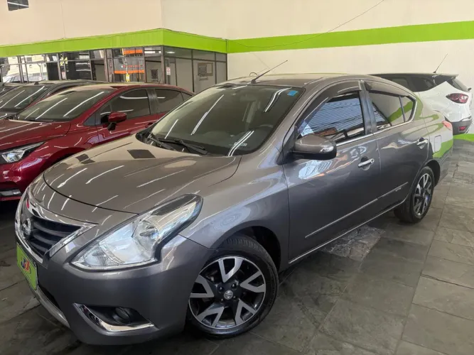Nissan Versa Unique 1.6 16V Flex 4P Mec. 2017