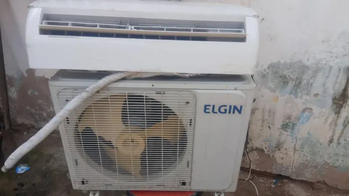 Vendemos Ar condicionado seminovo instalado