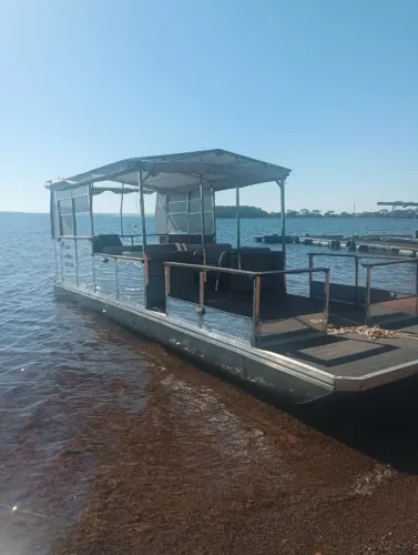 barco pontoon catamaram