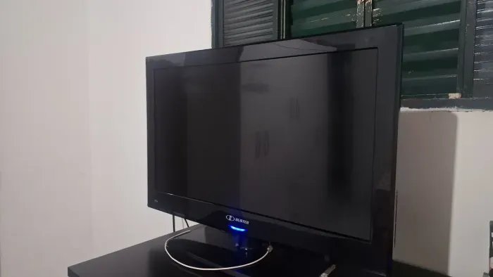 Tv 32 polegadas H-buster