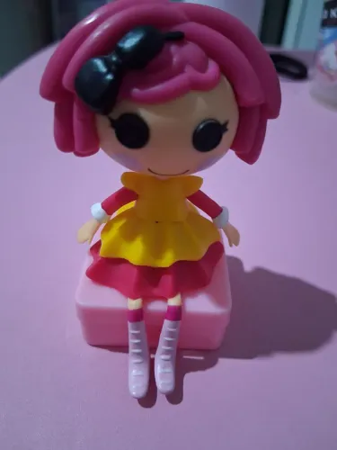 Boneca lalaloopsy do ovo de Páscoa