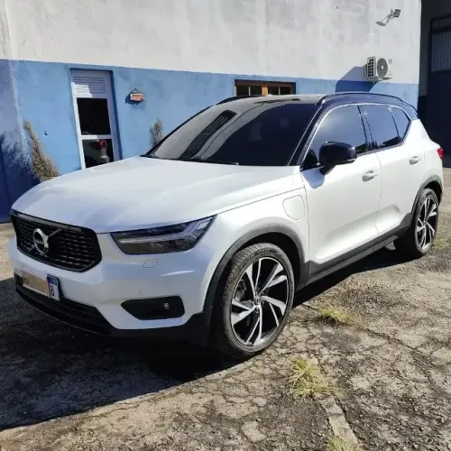 Volvo XC40 XC 40 T-5 Híbrido R-design 1.5 262cv FWD 2021