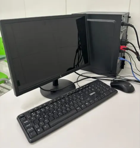 Computador completo para escritório/estudo - CPU + monitor + teclado + mouse