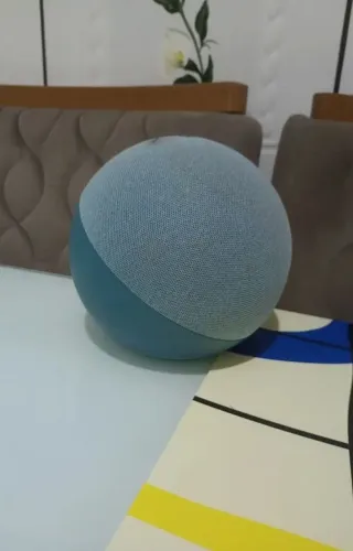 Alexa 4 geração 30 RMS