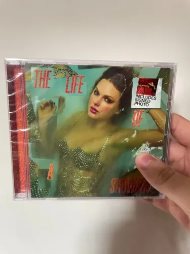 Taylor Swift - The Life of a Showgirl (CD #4 AUTOGRAFADO LACRADO)