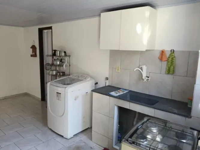 Kitnet ampla para aluguel em São Pedro da Aldeia - Região dos Lagos/RJ
