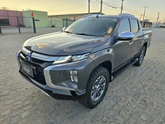 Mitsubishi L200 Triton Sport HPE-S 2.4 CD Dies. AUT 2022