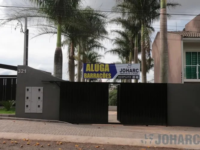Barracão/Galpão para alugar por R$ 3000.00, 200.00 m2 - VILA NOSSA SENHORA DA APA - APUCAR