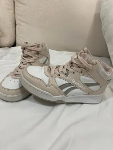 Tênis Reebok N° 27 BR