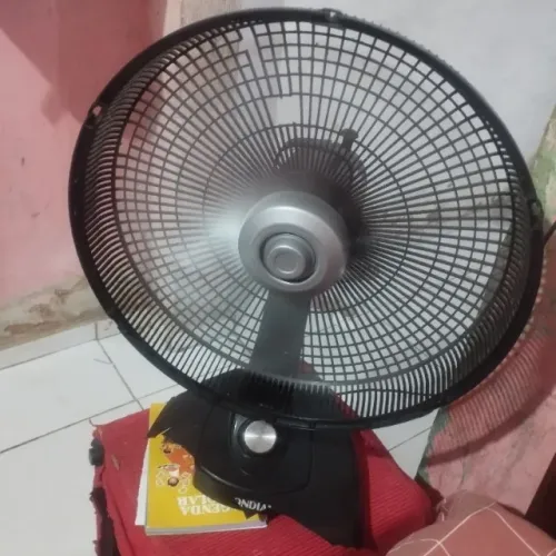 Ventilador mondial preto