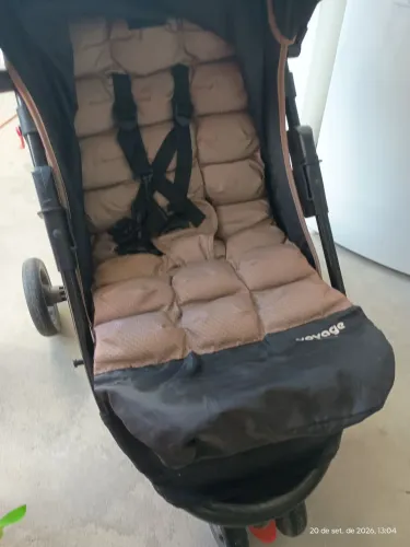 Carrinho de bebê Voyage
