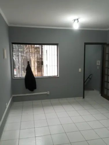 Imóvel para aluguel possui 32 metros quadrados em Vila Gomes Cardim - São Paulo - SP