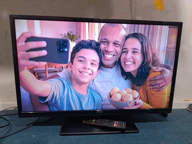 Tv Philco 32 LED Funcionando Perfeitamente Entrego !!!