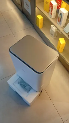 Robô Aspirador Xiaomi Robot Vacuum 5 Pro 220V ? Novo na Caixa com Pequenos Detalhes