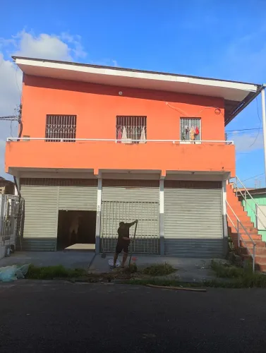 Aluga-se apartamento no Bairro São José Operário, Próximo a Escola de Samba Grande Familia
