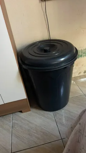 Balde para roupa suja e afins