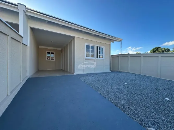 Casa com 1 Suíte + 1 quarto bairro Figueira em Gaspar