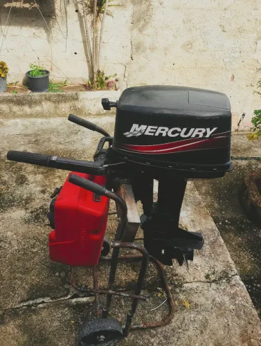 Mercury 8