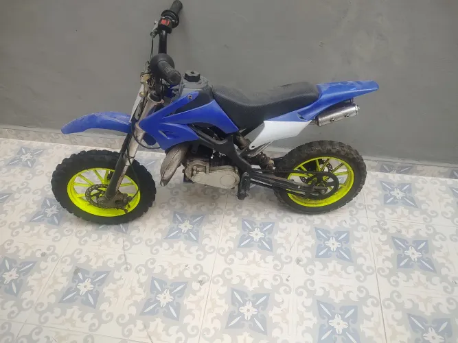 Mini moto 50cc a gasolina 2 tempos
