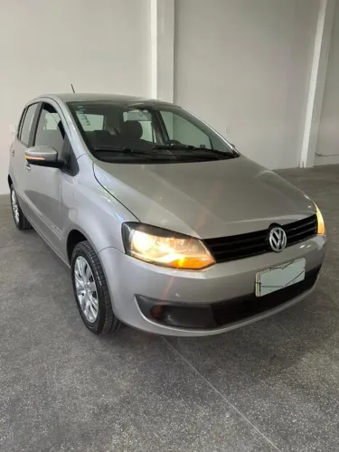 Volkswagen Fox 1.6 MI Total Flex 8V 5P 2013