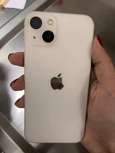 iPhone 13 128 GB 75% de bateria